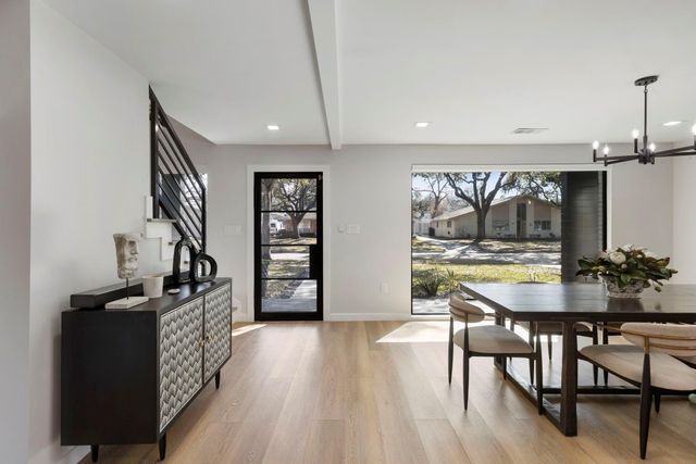 5934 Dumfries Drive, Houston, TX 77096