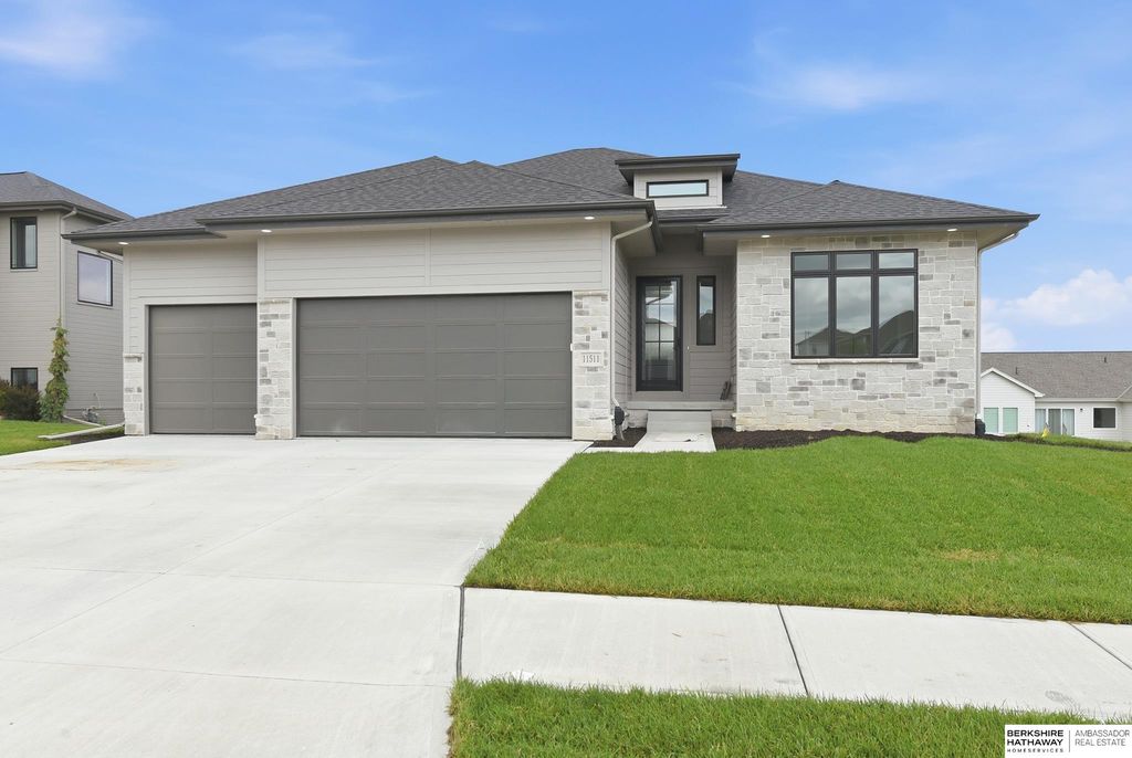 11511 S 191st Street, Gretna, NE 68028