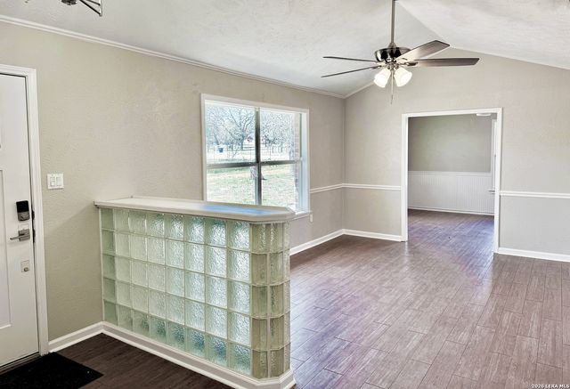 1275 Morning Glory, Adkins, TX 78101