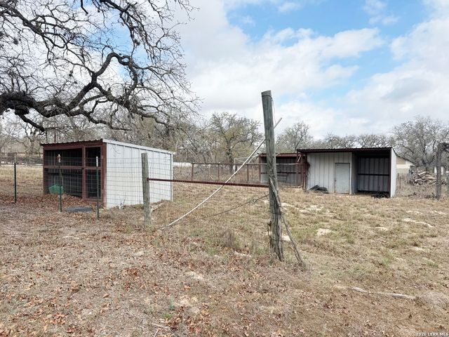 1275 Morning Glory, Adkins, TX 78101