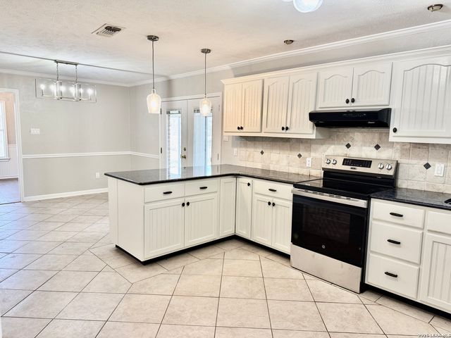 1275 Morning Glory, Adkins, TX 78101