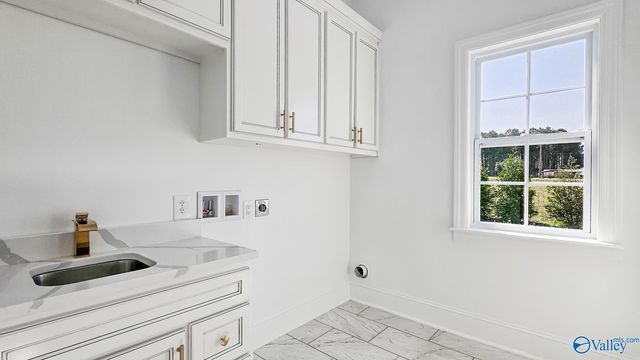 21607 Easter Ferry Road, Elkmont, AL 35620