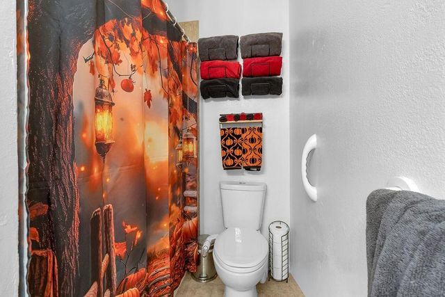 10007 Kirkbluff Drive, Houston, TX 77089