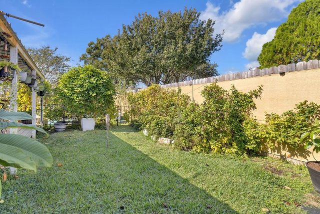 10007 Kirkbluff Drive, Houston, TX 77089