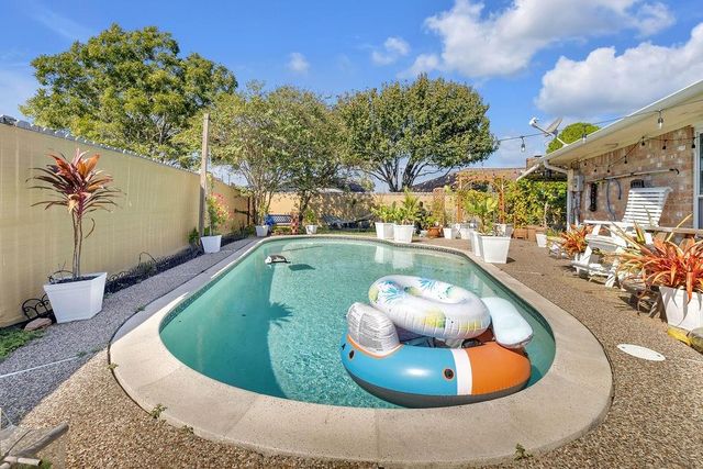 10007 Kirkbluff Drive, Houston, TX 77089