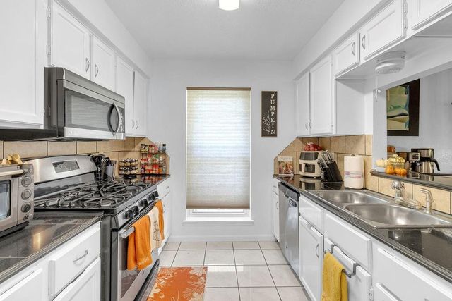 10007 Kirkbluff Drive, Houston, TX 77089