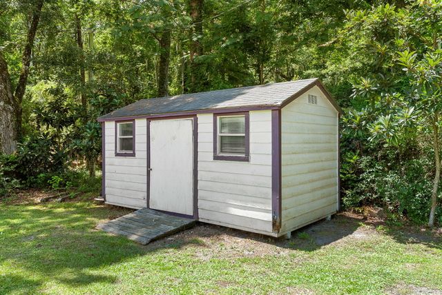 1737 Pinopolis Road, Moncks Corner, SC 29461