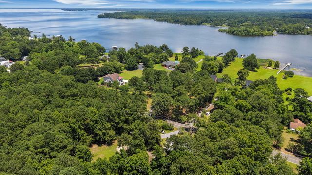 1737 Pinopolis Road, Moncks Corner, SC 29461