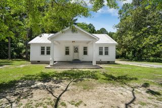 1737 Pinopolis Road, Moncks Corner, SC 29461