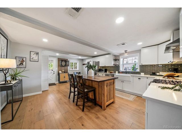 1900 Kendall St, Lakewood, CO 80214