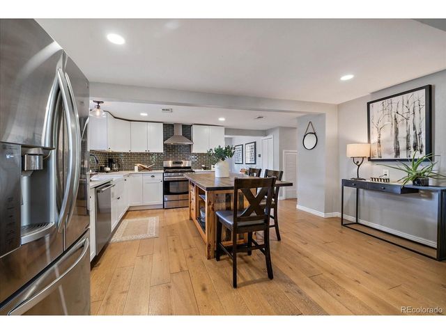 1900 Kendall St, Lakewood, CO 80214