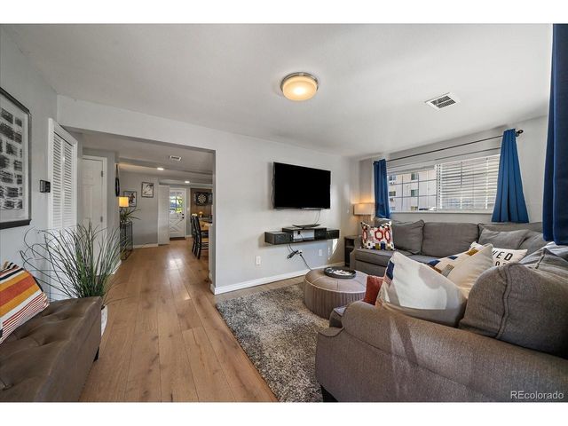 1900 Kendall St, Lakewood, CO 80214