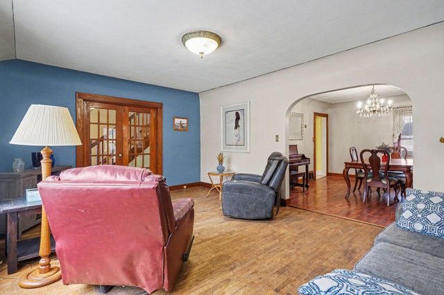 598 S Brooks Road S, Muskegon, MI 49442