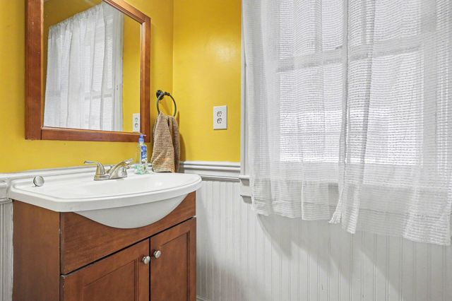 598 S Brooks Road S, Muskegon, MI 49442