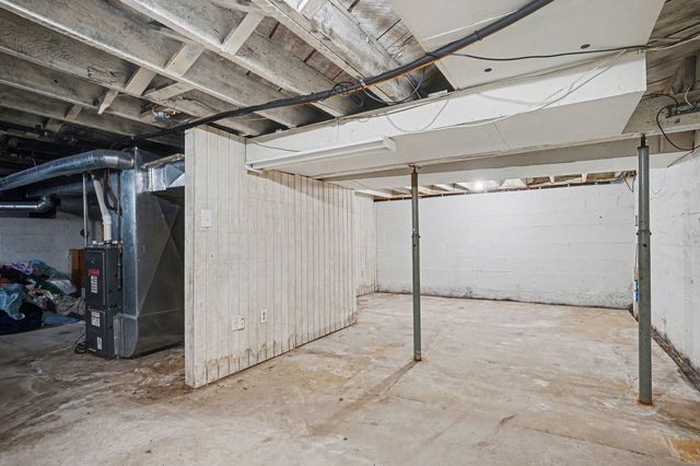 598 S Brooks Road S, Muskegon, MI 49442