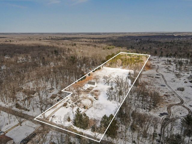 598 S Brooks Road S, Muskegon, MI 49442