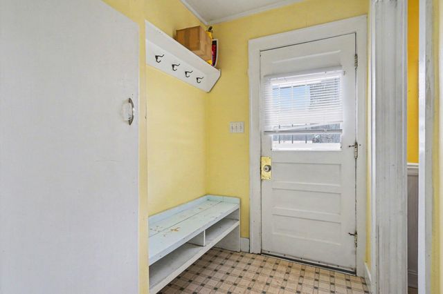 598 S Brooks Road S, Muskegon, MI 49442