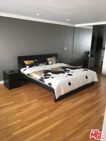 938 Palm Avenue 203, West Hollywood, CA 90069