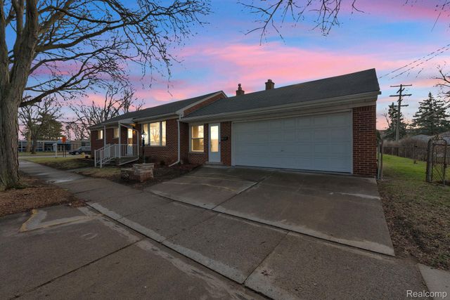 1301 Hollywood Street, Dearborn, MI 48124