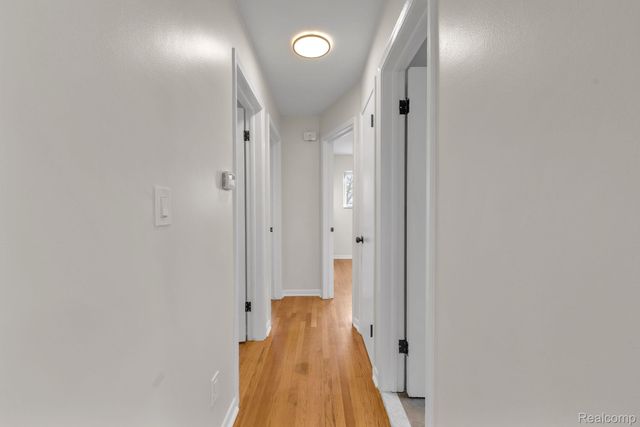 1301 Hollywood Street, Dearborn, MI 48124