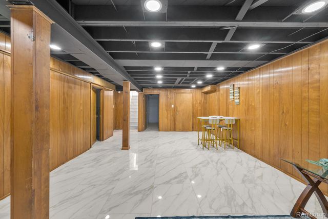 1301 Hollywood Street, Dearborn, MI 48124