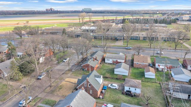 1301 Hollywood Street, Dearborn, MI 48124