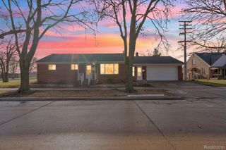 1301 Hollywood Street, Dearborn, MI 48124
