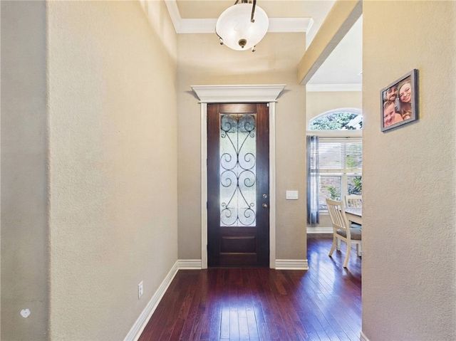 8 Brougham Lane, Bella Vista, AR 72714