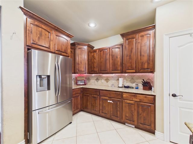 8 Brougham Lane, Bella Vista, AR 72714