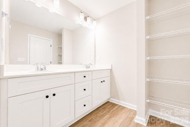 5909 Wallace Avenue, Charlotte, NC 28227