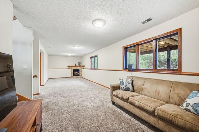 3810 Mill Run Court, Eagan, MN 55123