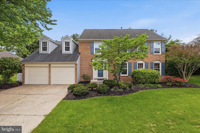 5245 GLEN MEADOW RD, Centreville, VA 20120