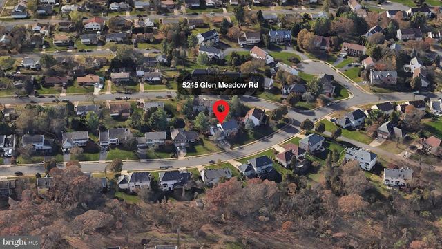 5245 GLEN MEADOW RD, Centreville, VA 20120
