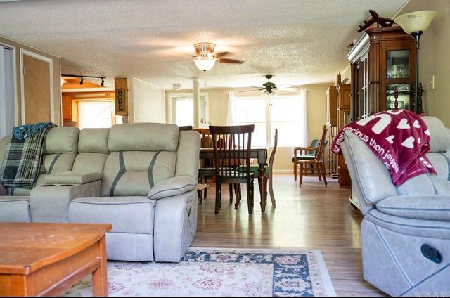 2609 River Road, Redfield, AR 72132