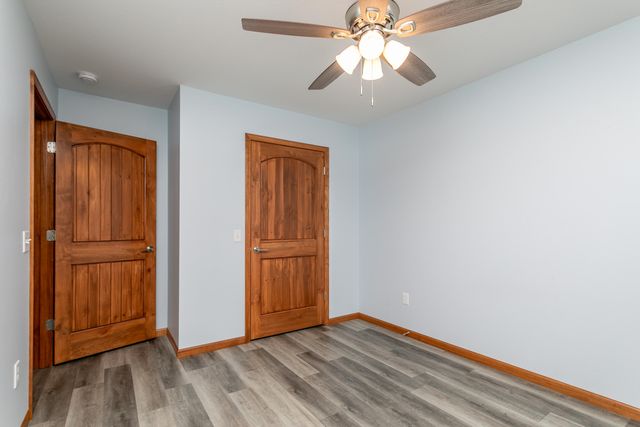 104 MARGARITA CT, Centralia, MO 65240