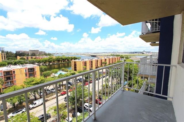 801 NW 47th Ave 806W, Miami, FL 33126