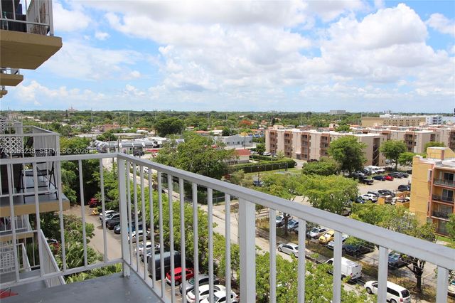 801 NW 47th Ave 806W, Miami, FL 33126