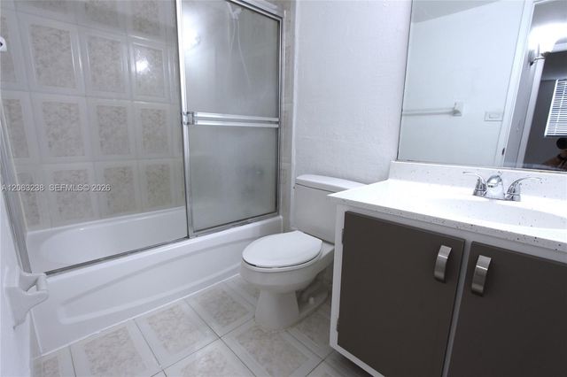 801 NW 47th Ave 806W, Miami, FL 33126