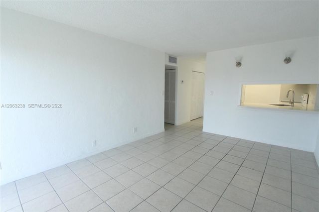 801 NW 47th Ave 806W, Miami, FL 33126