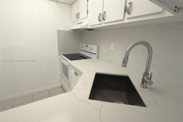 801 NW 47th Ave 806W, Miami, FL 33126