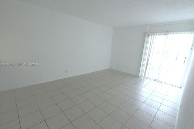 801 NW 47th Ave 806W, Miami, FL 33126