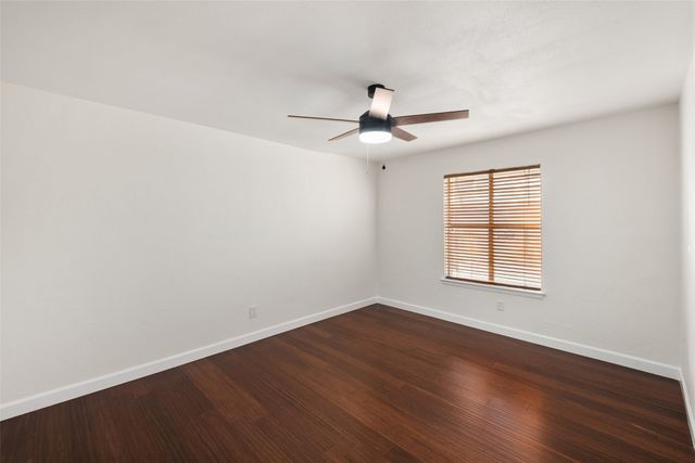 701 Rocky Canyon Road, Arlington, TX 76012