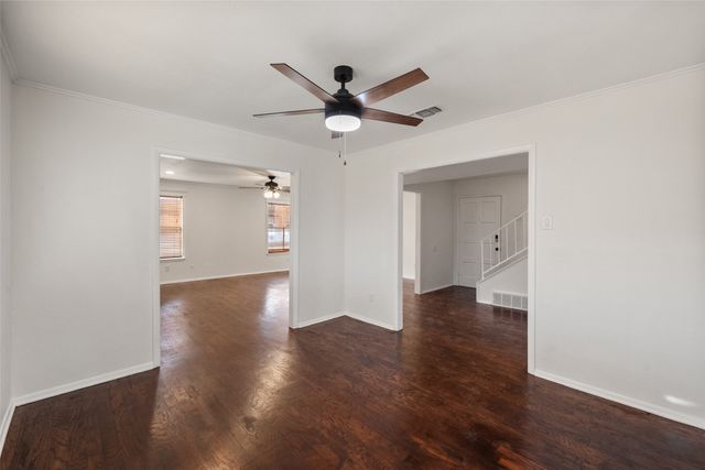 701 Rocky Canyon Road, Arlington, TX 76012