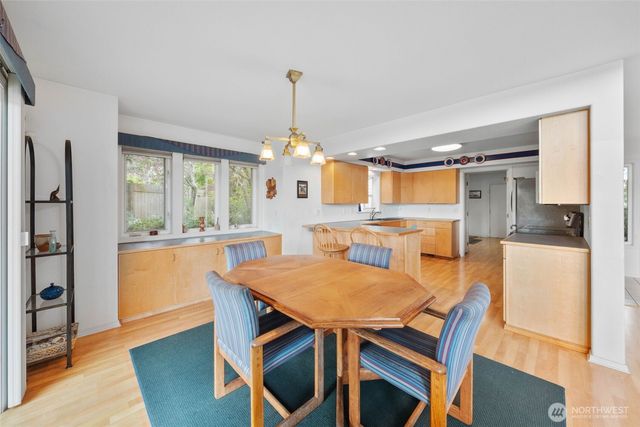 120 E Old Winery Rd, Shelton, WA 98584