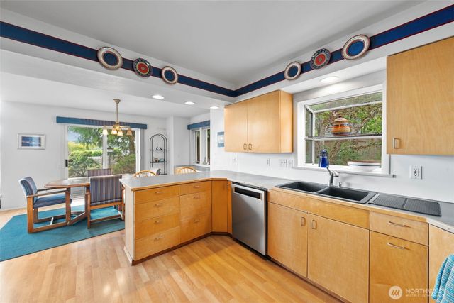 120 E Old Winery Rd, Shelton, WA 98584