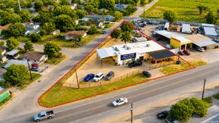 7402 NEW LAREDO HWY, San Antonio, TX 78211