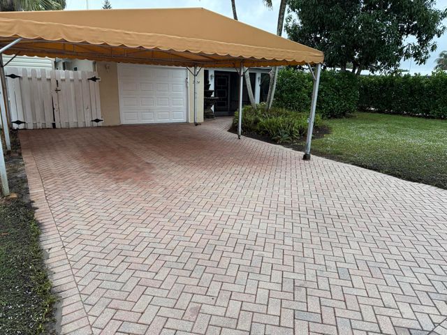 2524 Gulfstream Lane, Fort Lauderdale, FL 33312