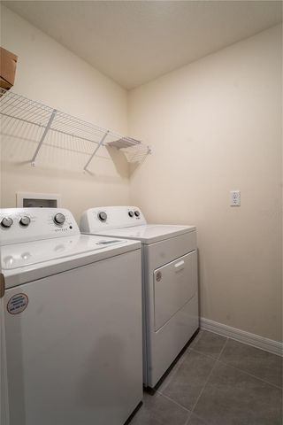 9206 SAPPHIRE CREEK PLACE, Tampa, FL 33637