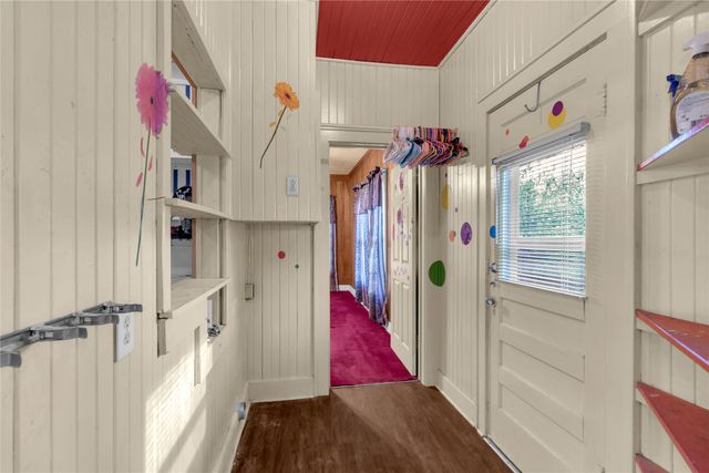 819 W Liveoak St, Coleman, TX 76834