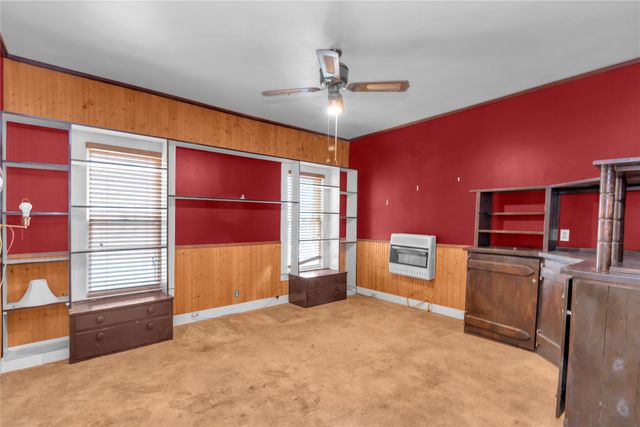 819 W Liveoak St, Coleman, TX 76834